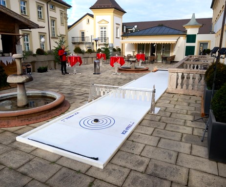 zur Miete Kunststoffeisstockbahn